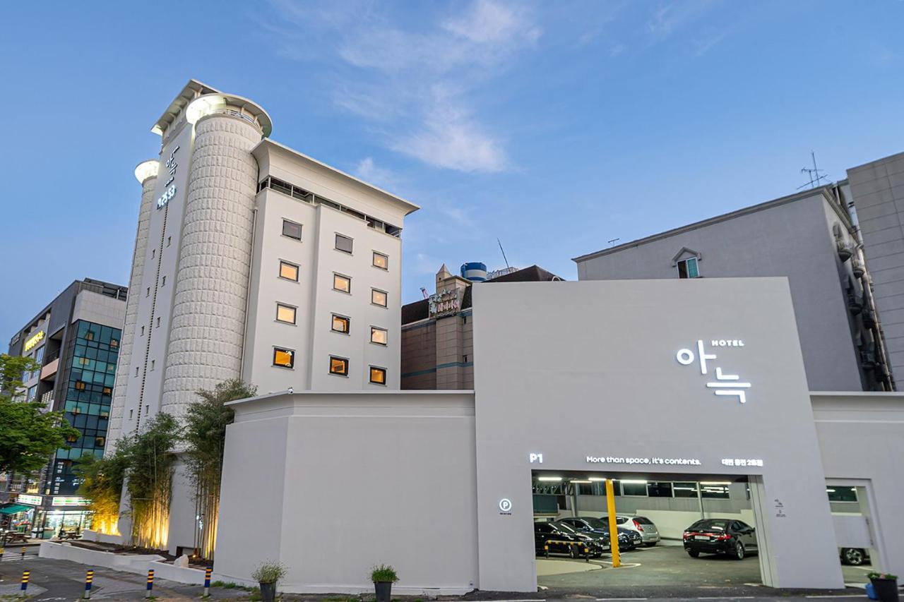 Aank Hotel Daejeon Yongjeon 2Nd Екстер'єр фото