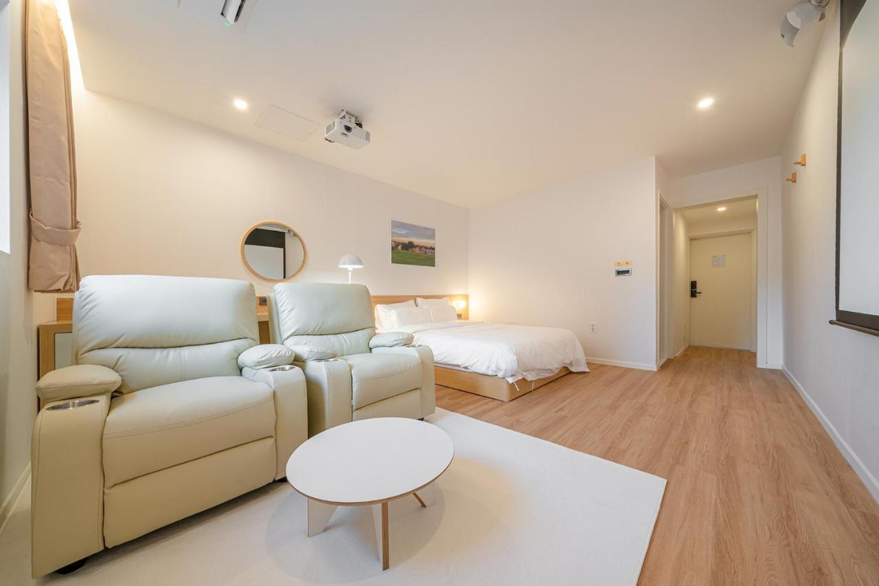 Aank Hotel Daejeon Yongjeon 2Nd Екстер'єр фото