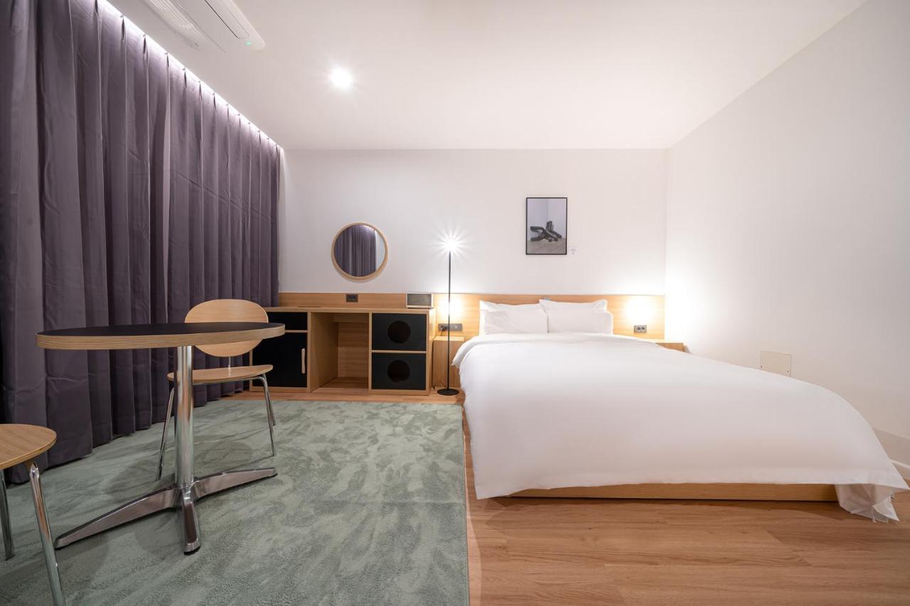 Aank Hotel Daejeon Yongjeon 2Nd Екстер'єр фото